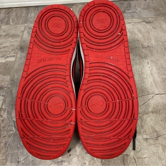 Nike Court Borough Mid Kids Size 6 Red & Black - Picture 9 of 11